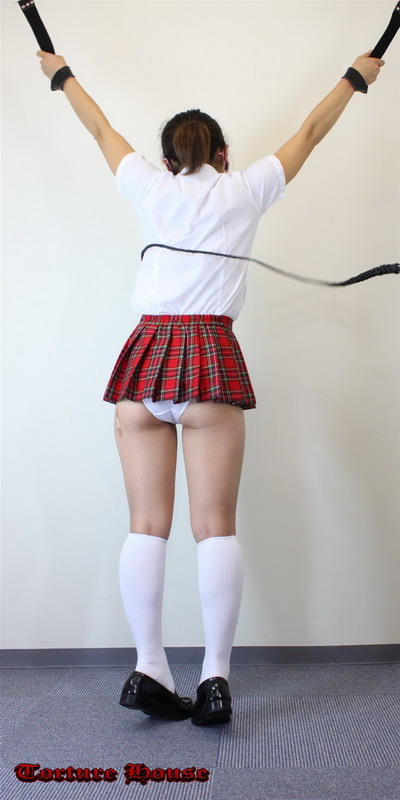 吊り拷問!JK探偵事務所 潜入1 化学兵器商社