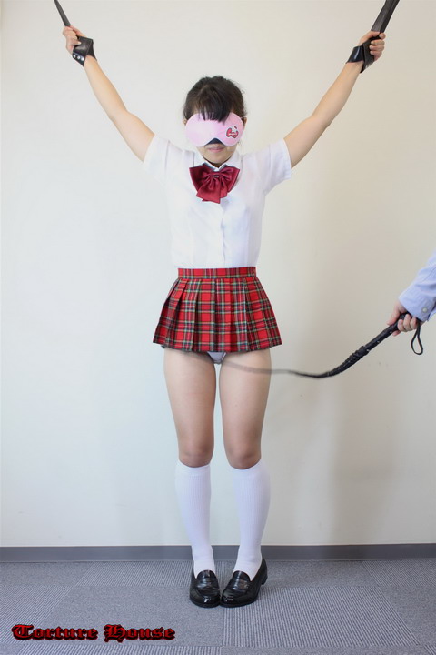 吊り拷問!JK探偵事務所 潜入1 化学兵器商社