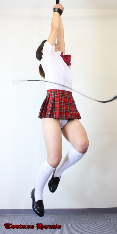 吊り拷問!JK探偵事務所 潜入1 化学兵器商社