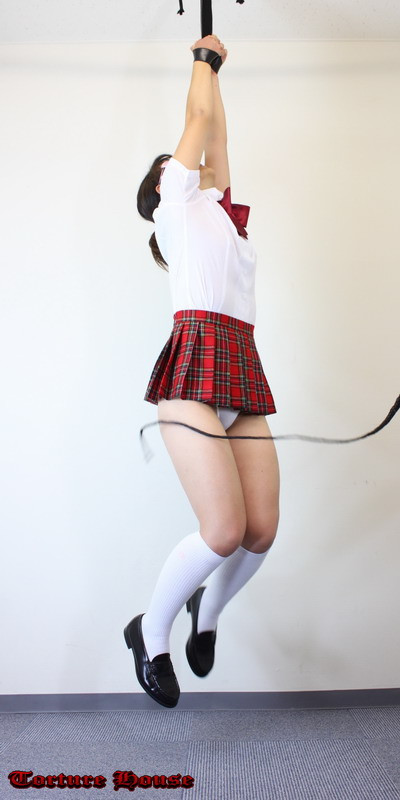 吊り拷問!JK探偵事務所 潜入1 化学兵器商社