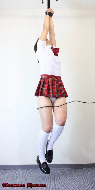 吊り拷問!JK探偵事務所 潜入1 化学兵器商社