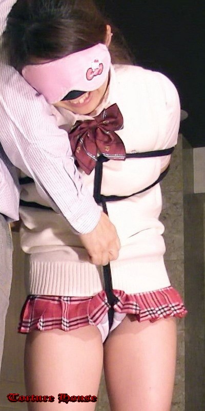 吊り拷問!JK探偵事務所 潜入4 薬物密輸組織