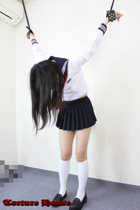 吊り拷問!JK探偵事務所 潜入9 亡命首相捜索(前編)