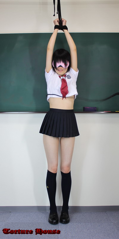 学園2045 精鋭女子学園 体罰4 1年V組 宇都宮真琴