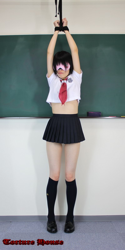 学園2045 精鋭女子学園 体罰4 1年V組 宇都宮真琴